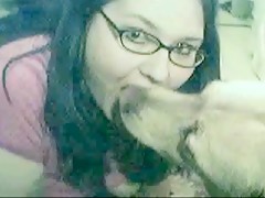 La poción de amor de Knotty Rubia con perro